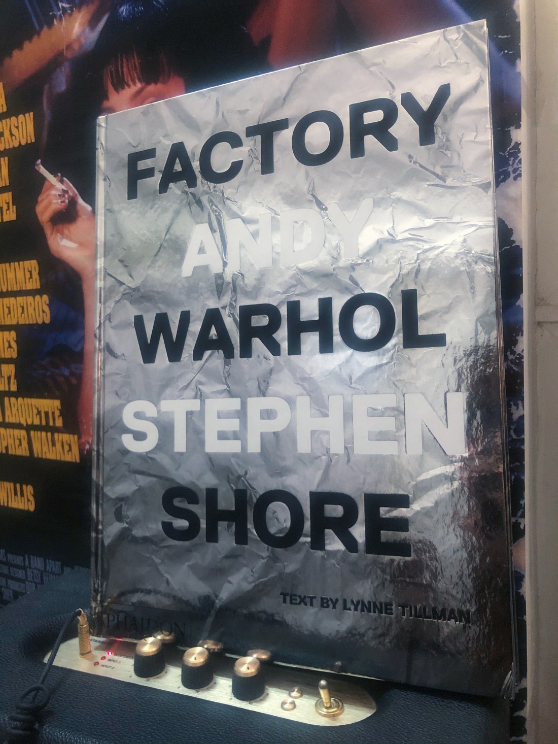 女朋友送我的20岁生日礼物——著名的“银色大书”