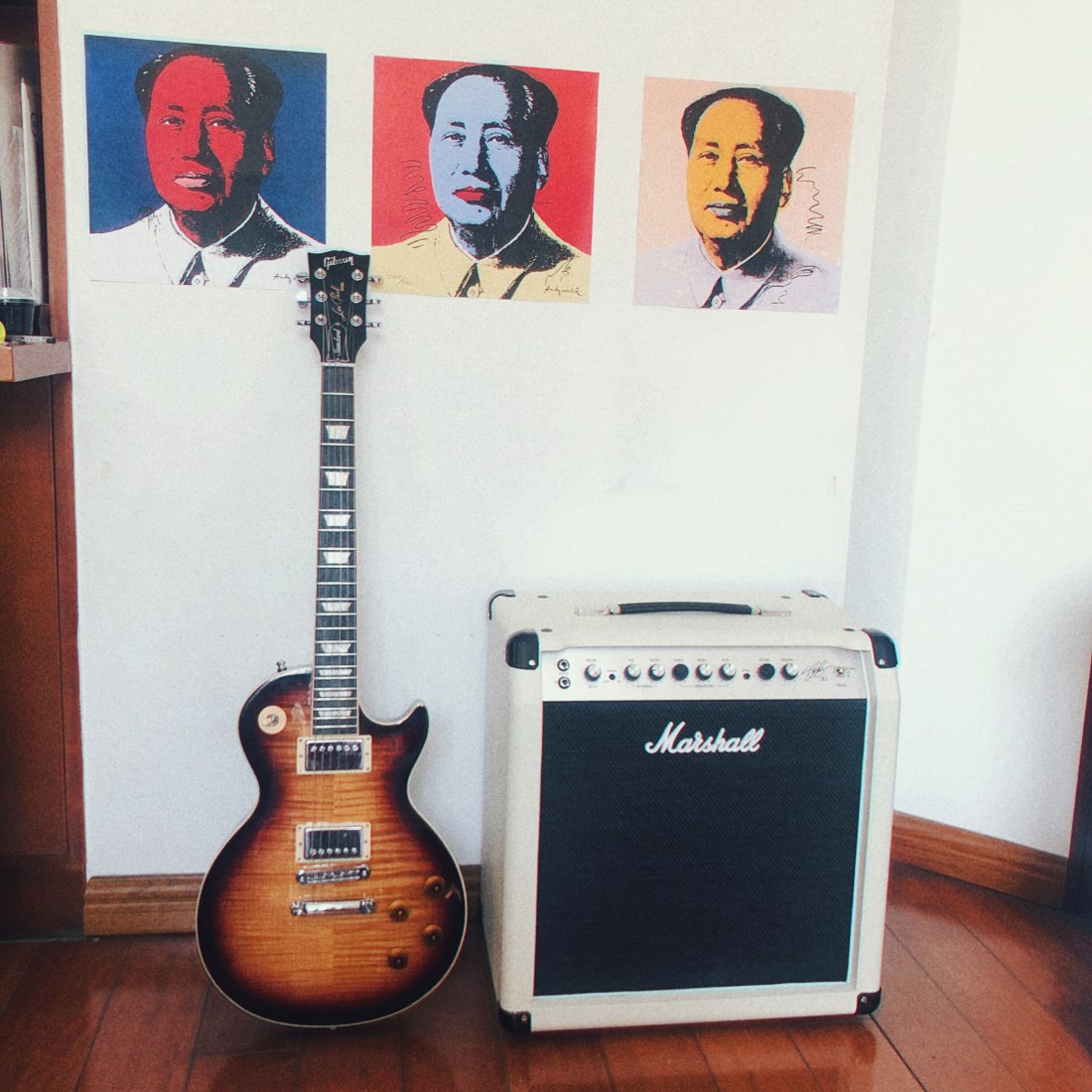 我的卧室：摇滚乐与沃霍尔的“Mao”